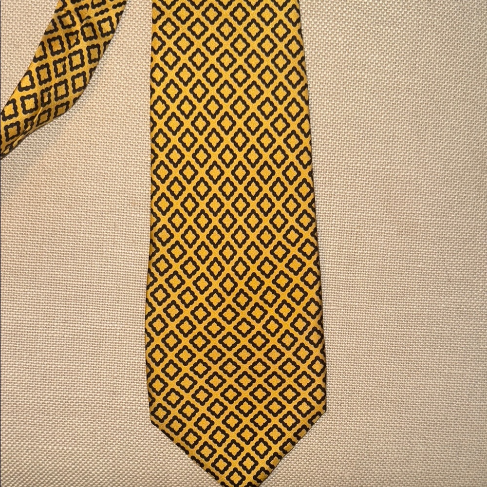 Gucci Geometric Yellow and Black Tie
